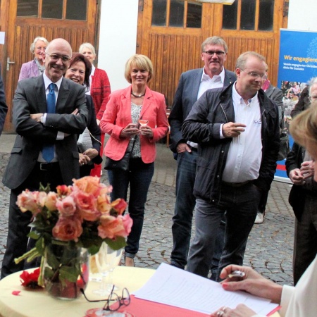 Größeres Bild ansehen