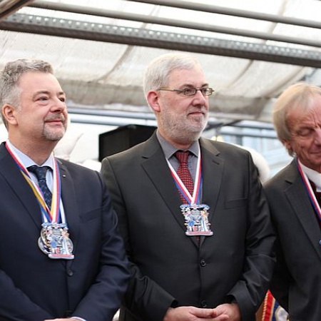 Größeres Bild ansehen